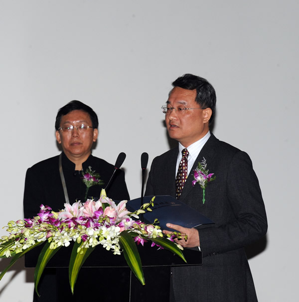 1454481420381068222.jpg 1454481420381068222.jpg